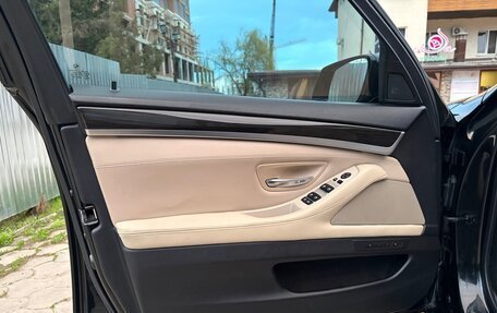 BMW 5 серия, 2010 год, 2 400 000 рублей, 28 фотография