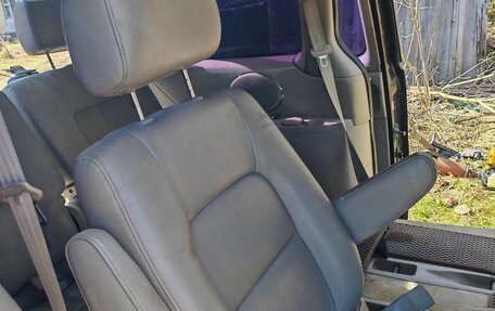 KIA Carnival III, 2006 год, 650 000 рублей, 8 фотография