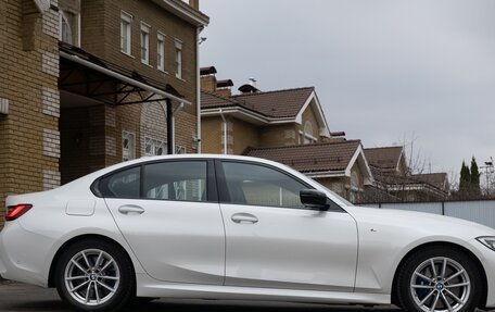 BMW 3 серия, 2019 год, 4 600 000 рублей, 2 фотография