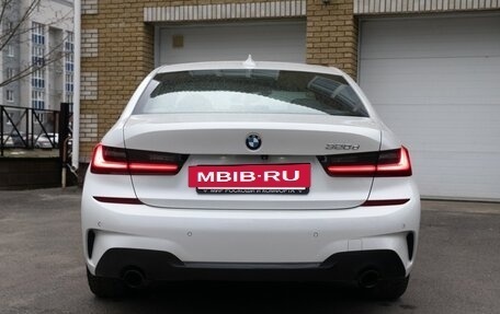 BMW 3 серия, 2019 год, 4 600 000 рублей, 9 фотография