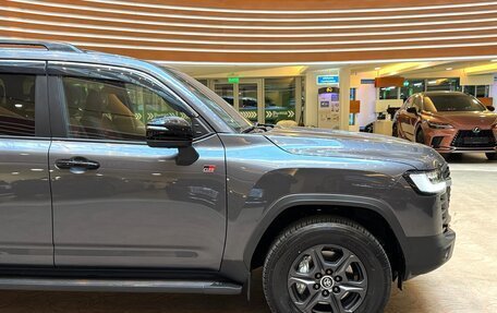 Toyota Land Cruiser, 2026 год, 16 000 000 рублей, 2 фотография