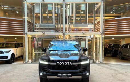 Toyota Land Cruiser, 2026 год, 16 000 000 рублей, 6 фотография