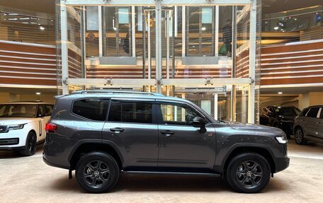 Toyota Land Cruiser, 2026 год, 16 000 000 рублей, 9 фотография