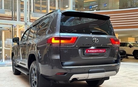 Toyota Land Cruiser, 2026 год, 16 000 000 рублей, 12 фотография