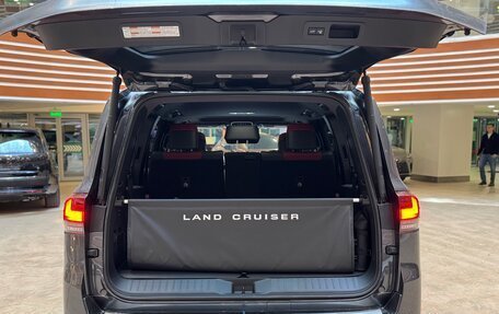 Toyota Land Cruiser, 2026 год, 16 000 000 рублей, 33 фотография