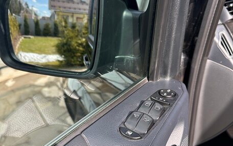 Mercedes-Benz Viano, 2013 год, 2 640 000 рублей, 27 фотография