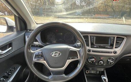 Hyundai Solaris II рестайлинг, 2020 год, 840 000 рублей, 15 фотография