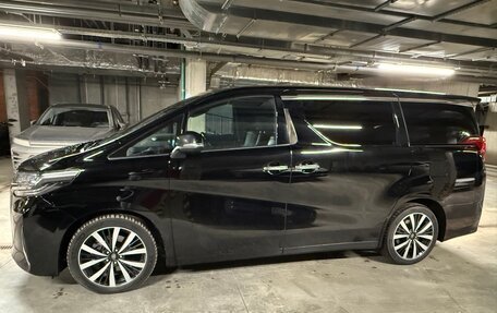 Toyota Alphard III, 2019 год, 6 000 000 рублей, 4 фотография