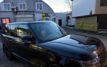 Land Rover Range Rover IV рестайлинг, 2018 год, 7 300 000 рублей, 4 фотография