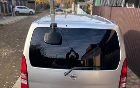 Nissan Serena II, 2003 год, 810 000 рублей, 17 фотография