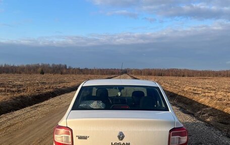 Renault Logan II, 2017 год, 710 000 рублей, 1 фотография