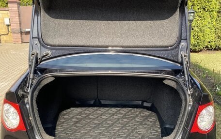 Volkswagen Jetta VI, 2010 год, 800 000 рублей, 22 фотография