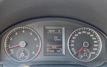 Volkswagen Jetta VI, 2010 год, 800 000 рублей, 24 фотография