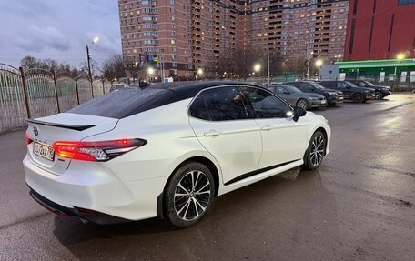 Toyota Camry, 2020 год, 2 900 000 рублей, 5 фотография