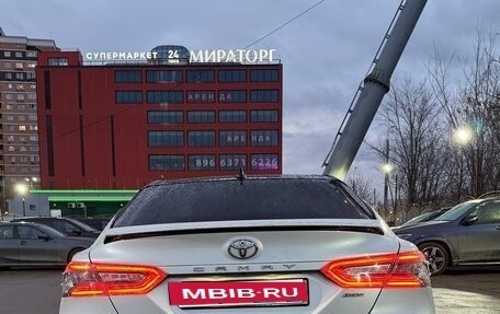 Toyota Camry, 2020 год, 2 900 000 рублей, 4 фотография