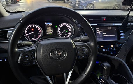 Toyota Camry, 2020 год, 2 900 000 рублей, 14 фотография