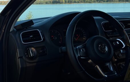 Volkswagen Polo VI (EU Market), 2016 год, 1 450 000 рублей, 17 фотография