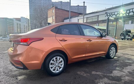 Hyundai Solaris II рестайлинг, 2017 год, 1 075 000 рублей, 9 фотография