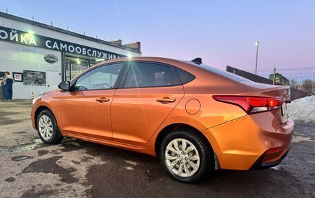 Hyundai Solaris II рестайлинг, 2017 год, 1 075 000 рублей, 7 фотография