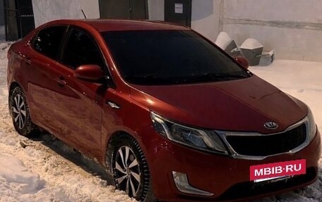 KIA Rio III рестайлинг, 2013 год, 690 000 рублей, 2 фотография