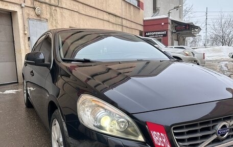 Volvo S60 III, 2011 год, 950 000 рублей, 2 фотография
