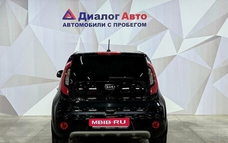 KIA Soul II рестайлинг, 2018 год, 1 530 000 рублей, 5 фотография