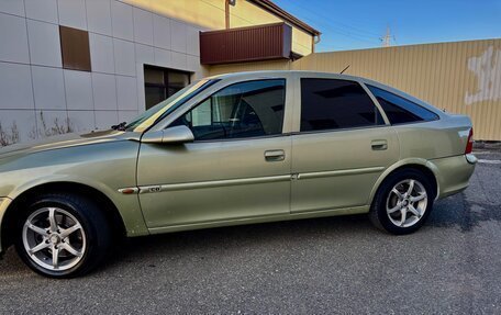Opel Vectra B рестайлинг, 1997 год, 300 000 рублей, 5 фотография