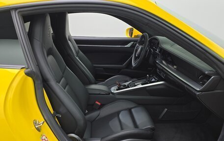 Porsche 911, 2021 год, 13 925 000 рублей, 9 фотография