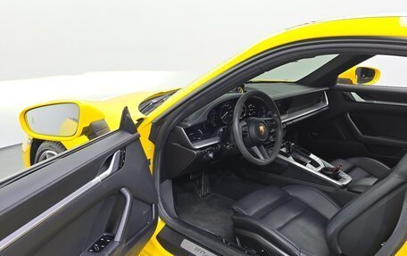 Porsche 911, 2021 год, 13 925 000 рублей, 5 фотография