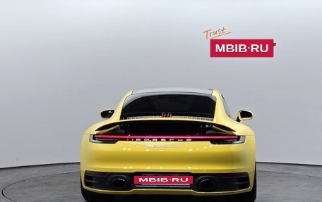 Porsche 911, 2021 год, 13 925 000 рублей, 4 фотография