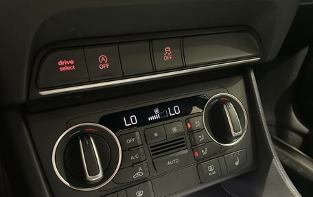 Audi Q3, 2016 год, 2 315 000 рублей, 19 фотография