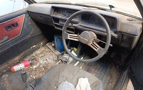 Mitsubishi Mirage II, 1984 год, 50 000 рублей, 2 фотография