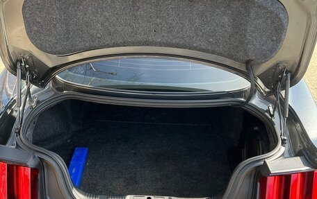 Ford Mustang VI рестайлинг, 2016 год, 3 350 000 рублей, 9 фотография