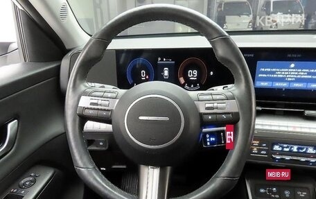Hyundai Kona, 2023 год, 2 080 000 рублей, 9 фотография