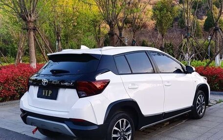 Toyota Yaris XP150 рестайлинг, 2023 год, 1 250 000 рублей, 4 фотография