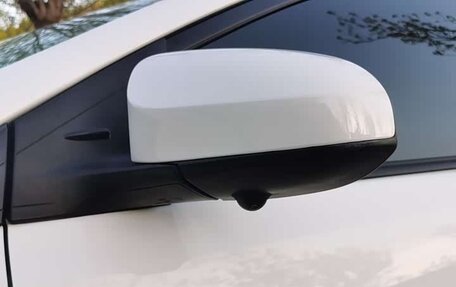 Toyota Yaris XP150 рестайлинг, 2023 год, 1 250 000 рублей, 13 фотография