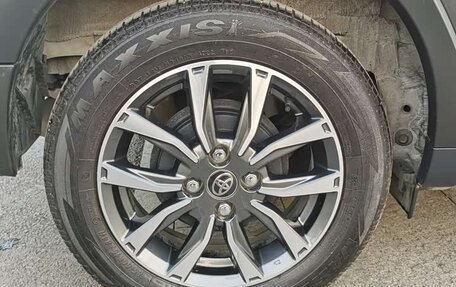 Toyota Yaris XP150 рестайлинг, 2023 год, 1 250 000 рублей, 14 фотография