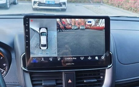 Toyota Yaris XP150 рестайлинг, 2023 год, 1 250 000 рублей, 12 фотография