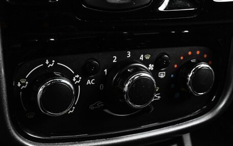 Renault Duster I рестайлинг, 2013 год, 1 024 000 рублей, 16 фотография