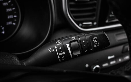 KIA Sportage IV рестайлинг, 2018 год, 2 249 000 рублей, 16 фотография