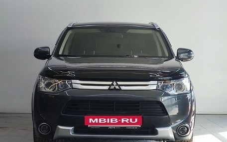 Mitsubishi Outlander III рестайлинг 3, 2014 год, 1 750 000 рублей, 2 фотография