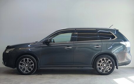 Mitsubishi Outlander III рестайлинг 3, 2014 год, 1 750 000 рублей, 8 фотография