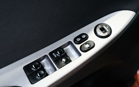 Hyundai Solaris II рестайлинг, 2015 год, 1 049 000 рублей, 16 фотография