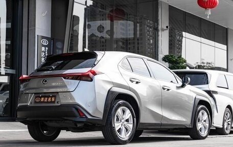 Lexus UX I, 2022 год, 4 300 009 рублей, 4 фотография