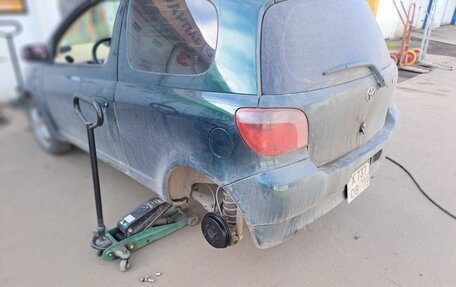 Toyota Yaris I рестайлинг, 1999 год, 715 000 рублей, 12 фотография