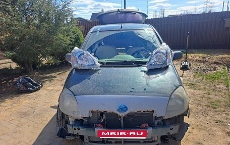 Toyota Yaris I рестайлинг, 1999 год, 715 000 рублей, 6 фотография