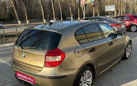 BMW 1 серия, 2006 год, 630 000 рублей, 3 фотография