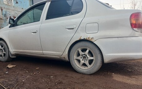 Toyota Platz, 2003 год, 320 000 рублей, 4 фотография