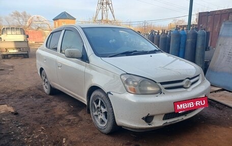 Toyota Platz, 2003 год, 320 000 рублей, 2 фотография