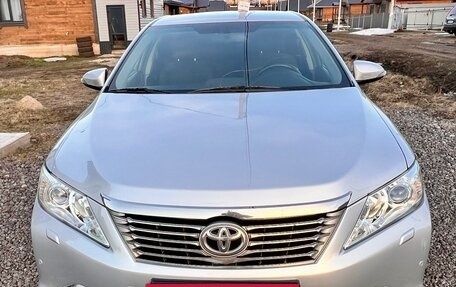 Toyota Camry, 2012 год, 1 670 000 рублей, 3 фотография